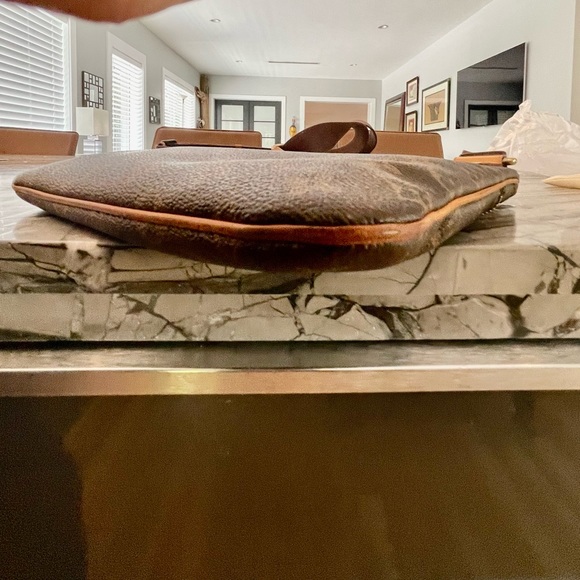 Authentic Louis Vuitton Monogram Pochette Valmy Shoulder Bag M40524 Used F/S - Picture 4 of 8